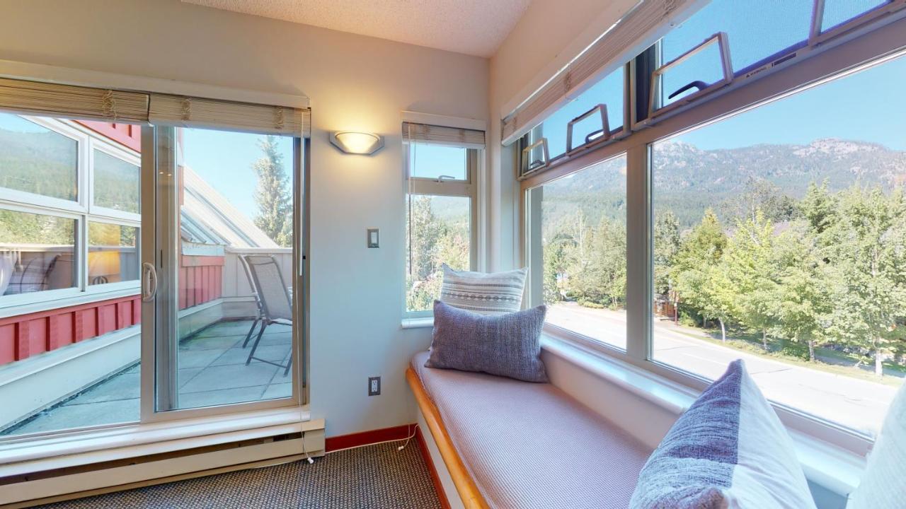 הוילה Cozy 1Br, Steps From Creekside Gondola By Harmony Whistler Vacations מראה חיצוני תמונה